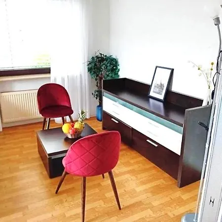 Apartment Urban Nest Prime 3br With Spacious Hall & Kitchen Kelkheim