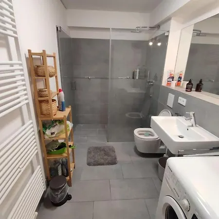 Urban Nest Prime 3br With Spacious Hall & Kitchen *