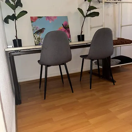 Urban Nest Prime 3br With Spacious Hall & Kitchen Lejlighed