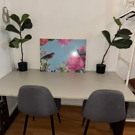 Urban Nest Prime 3br With Spacious Hall & Kitchen 아파트 *
