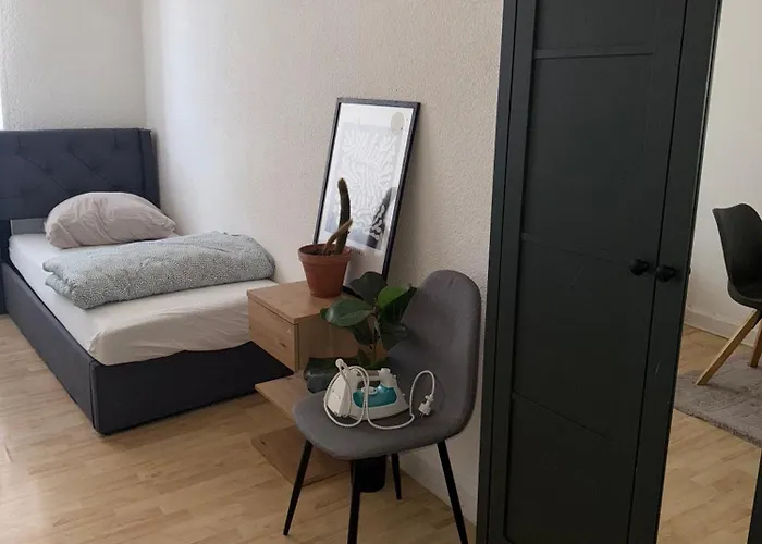 Urban Nest Prime 3br With Spacious Hall & Kitchen Apartment