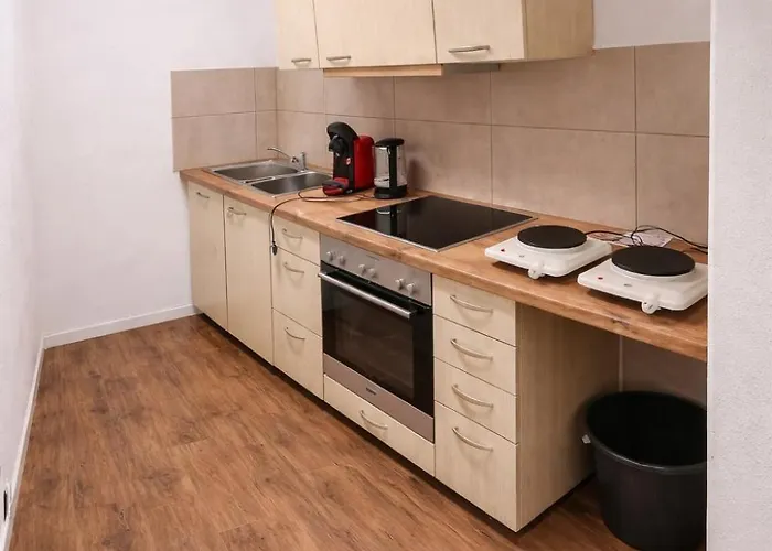 Apartment Urban Nest Prime 3br With Spacious Hall & Kitchen Kelkheim